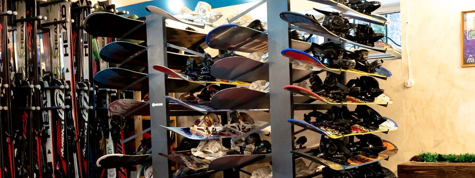 Skis and snowboards available from ElbrusRental in Terskol