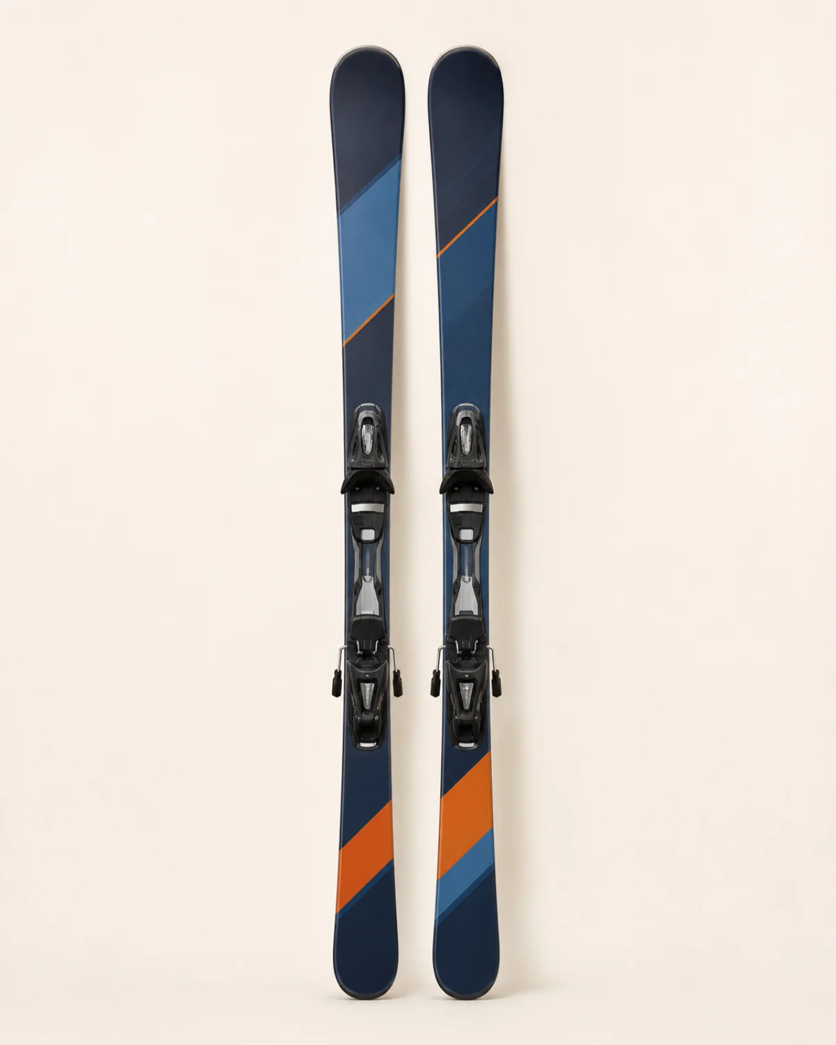 Representative image of alpine skis for Mount Elbrus rental